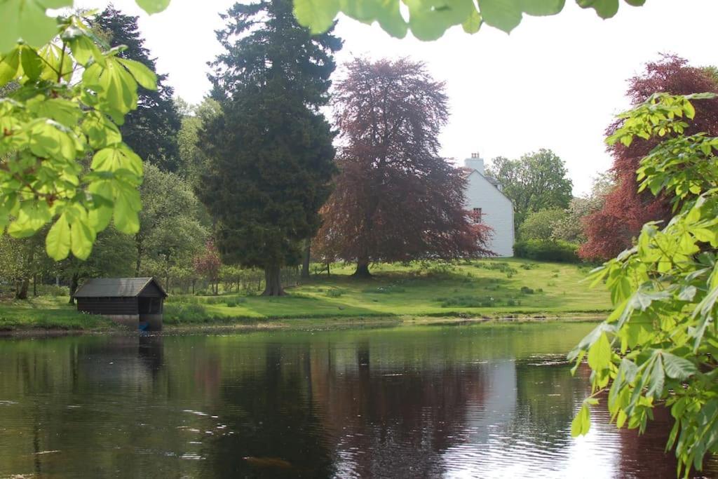 Cray House - Large Country Home In Perthshire Exterior photo